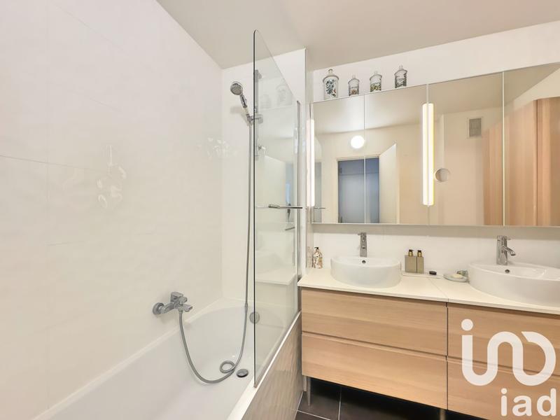 Appartement - 85 m² - 4 pièces