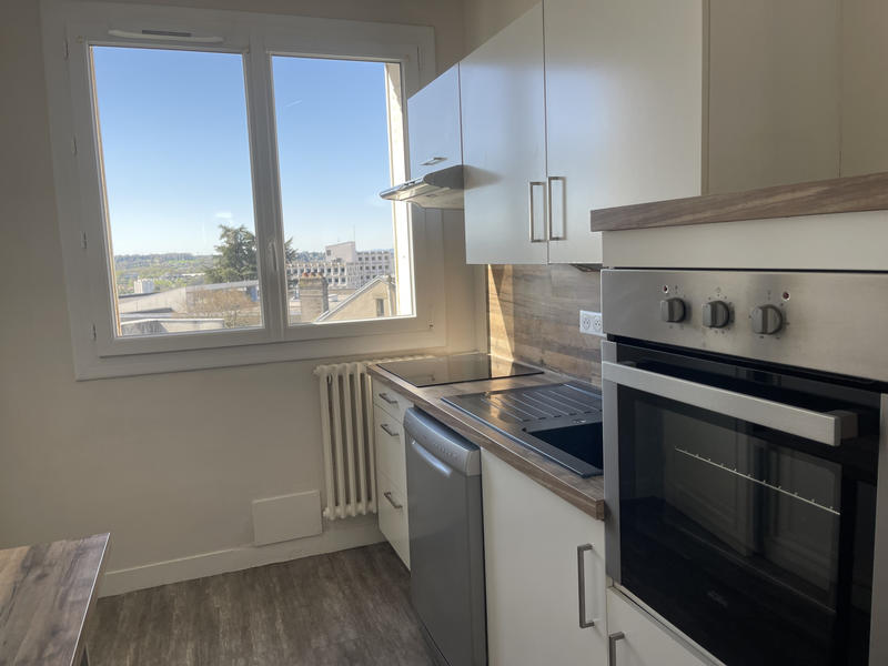 Appartement - 82 m² - 4 pièces