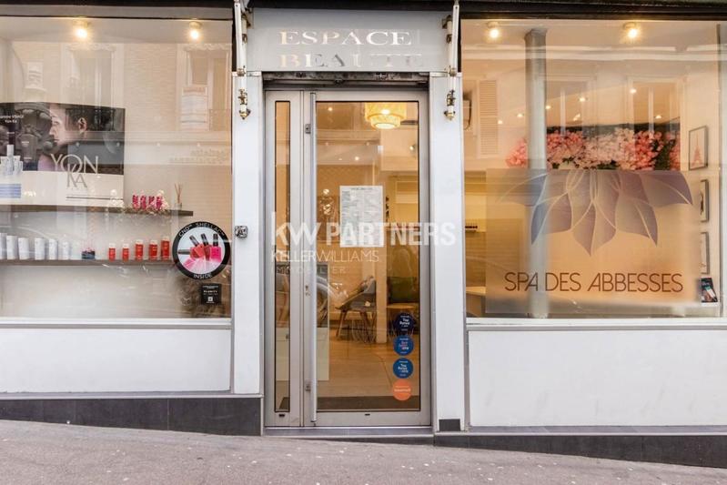 Local commercial - 55 m² - 2 pièces