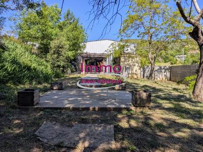 Maison - 187 m² - 4 pièces