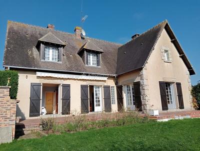 Maison - 168 m² - 7 pièces