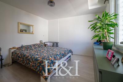 Propriété - 86 m² - 4 pièces