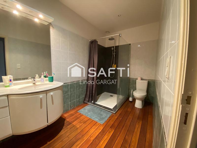 Maison - 170 m² - 7 pièces