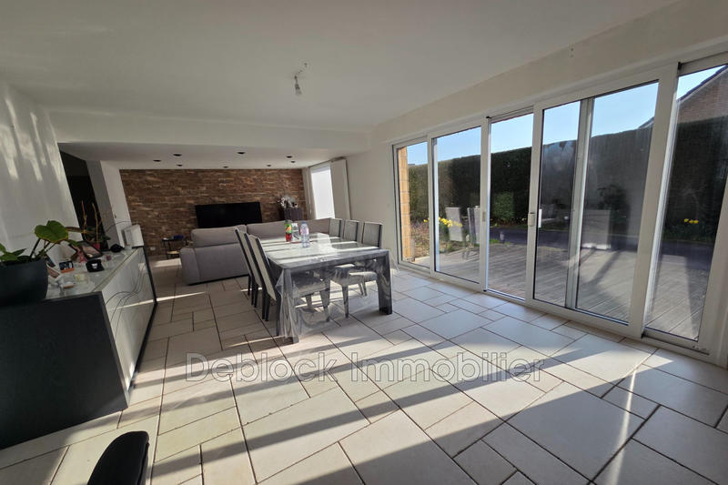 Maison - 191 m² - 7 pièces