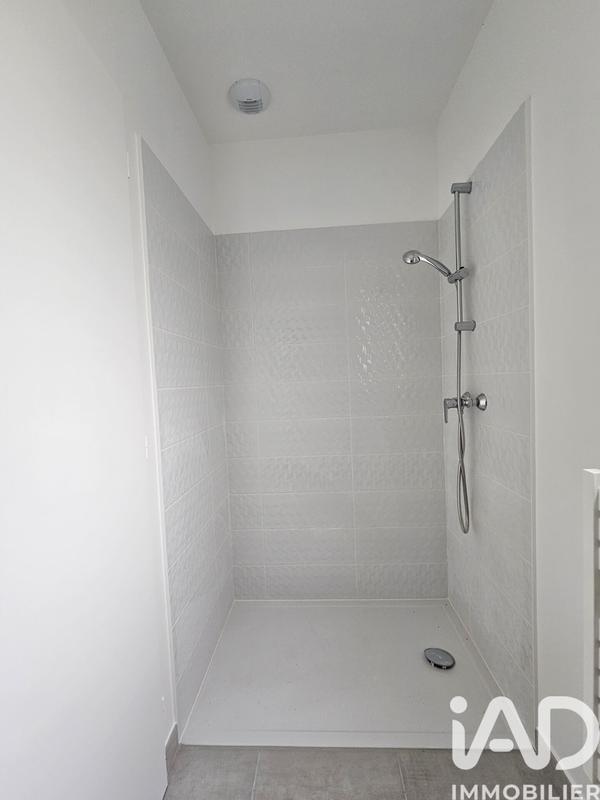 Maison - 93 m² - 4 pièces