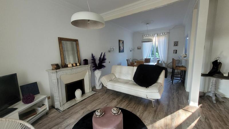 Maison - 121 m² - 5 pièces