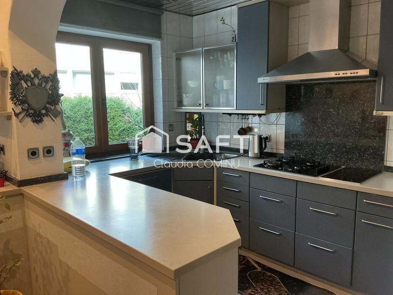 Maison - 183 m² - 7 pièces