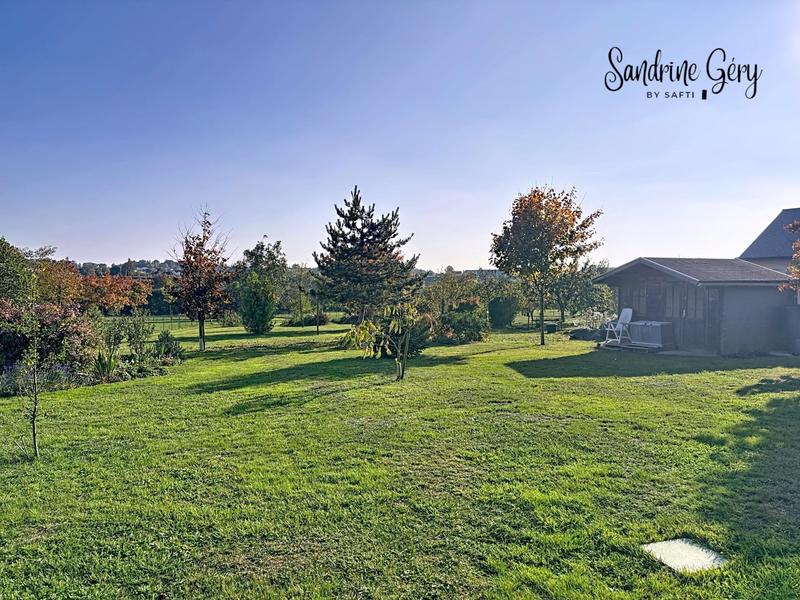 Maison - 90 m² - 6 pièces