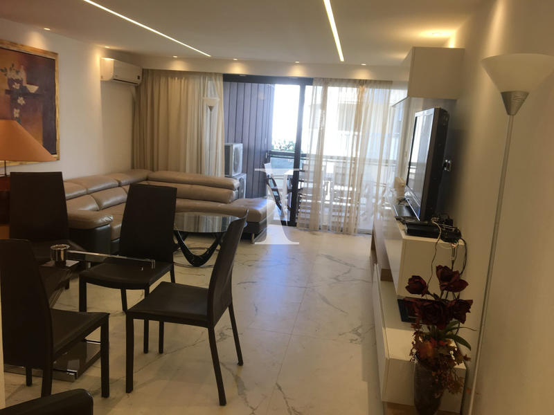 Appartement - 85 m² - 3 pièces