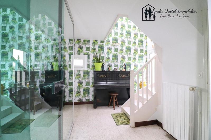 Maison - 160 m² - 5 pièces