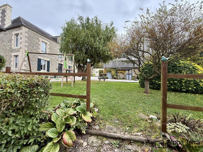 Maison ancienne - 160 m² - 6 pièces