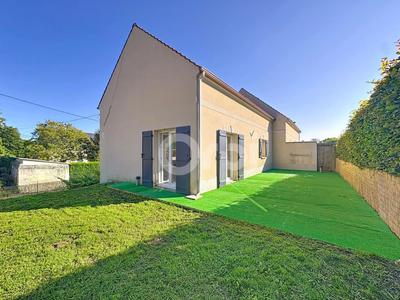 Maison - 115 m² - 6 pièces