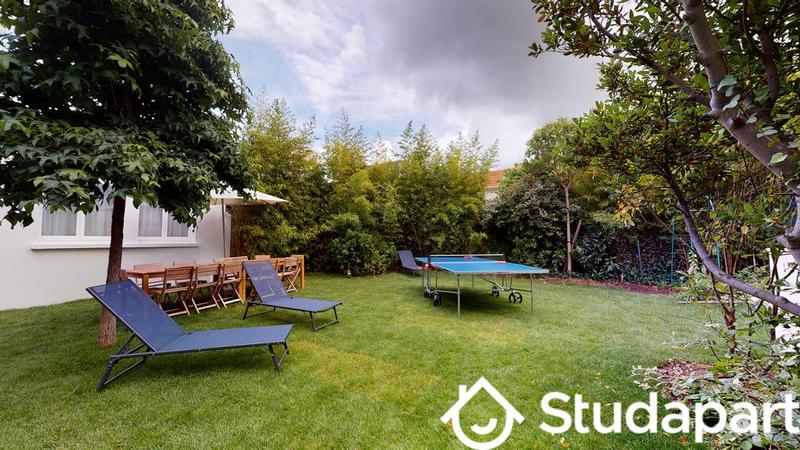 Chambre - 14 m² - 1 pièce