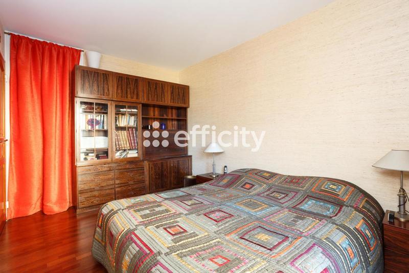 Appartement - 105 m² - 4 pièces