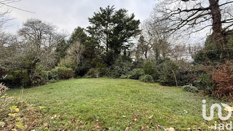 Maison - 305 m² - 1 pièce