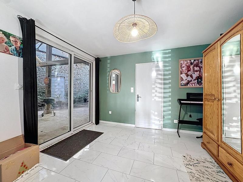 Maison - 135 m² - 7 pièces