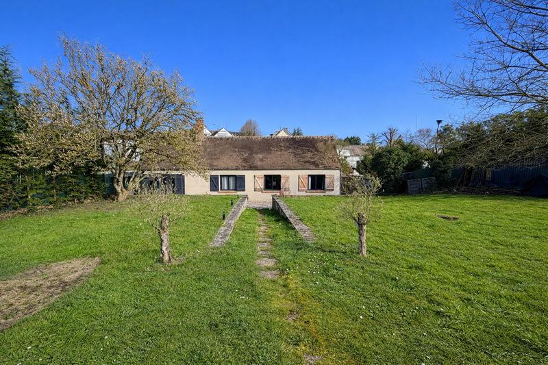 Maison - 160 m² - 8 pièces