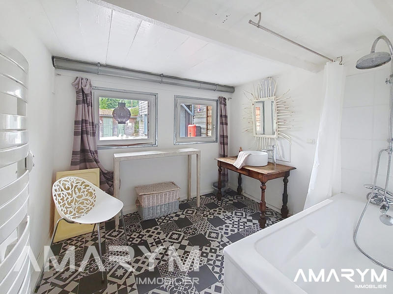 Bastide - 283 m² - 10 pièces