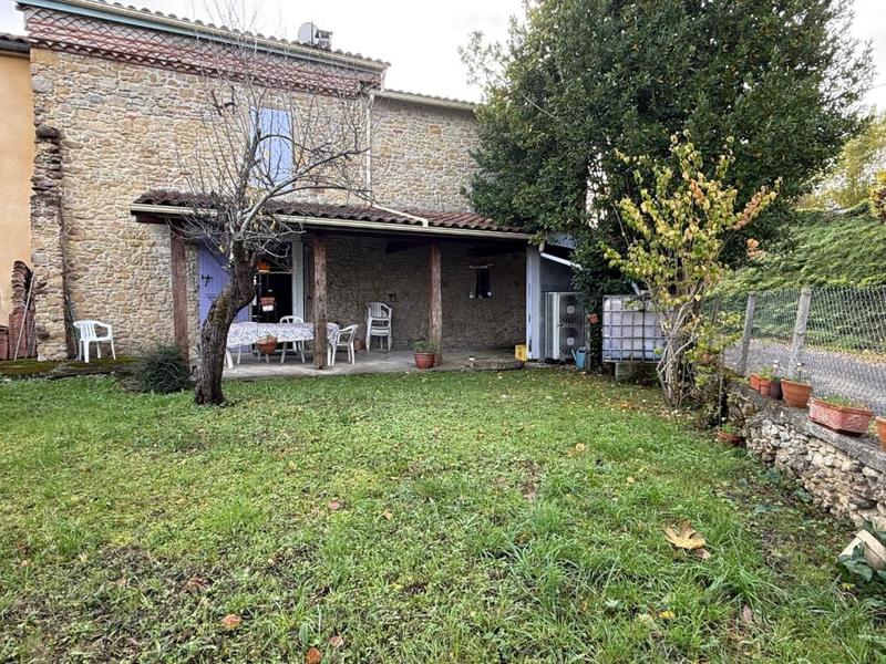 Maison de village - 124 m² - 6 pièces
