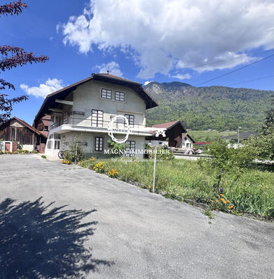 Maison - 140 m² - 7 pièces