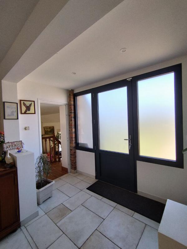 Maison - 195 m² - 9 pièces