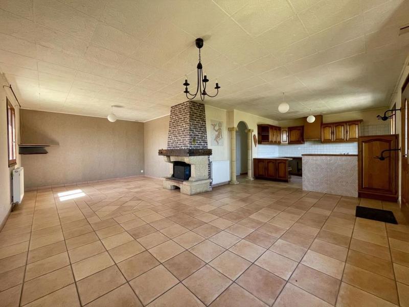 Maison - 228 m² - 8 pièces