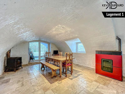 Mas - 160 m² - 9 pièces