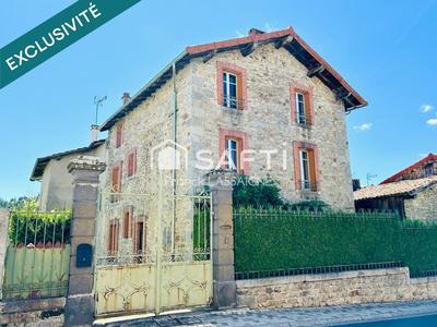 Maison - 96 m² - 5 pièces