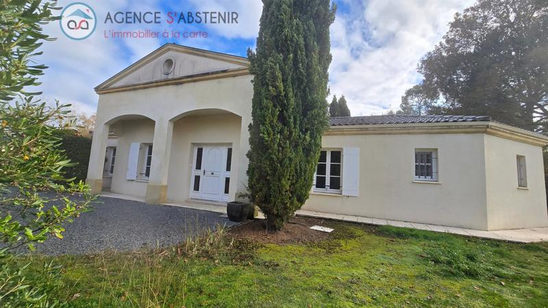 Maison - 258 m² - 7 pièces