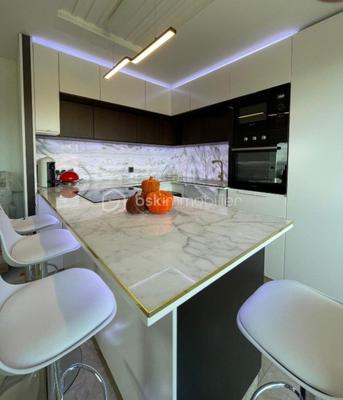 Duplex - 105 m² - 4 pièces