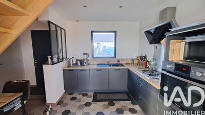 Maison - 94 m² - 4 pièces