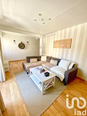 Maison de ville - 80 m² - 4 pièces