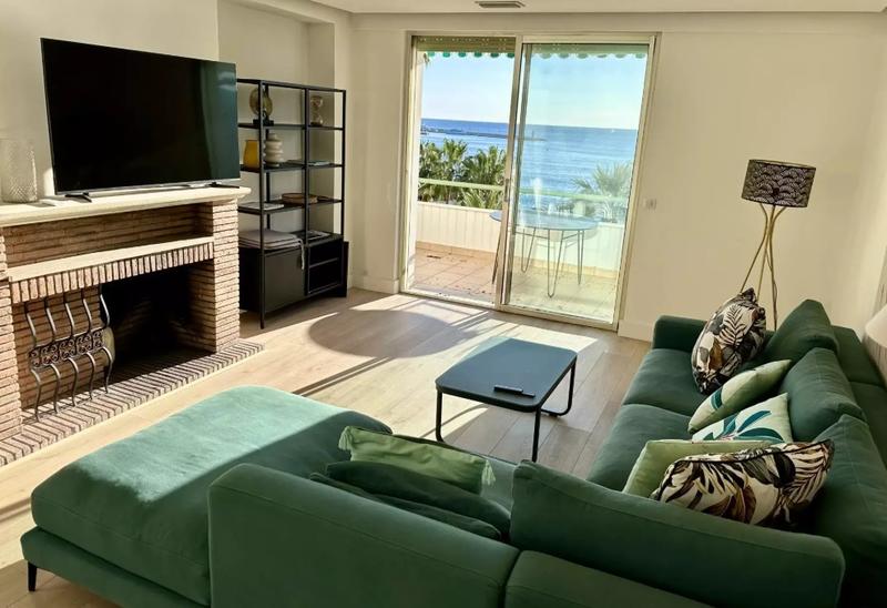 Appartement - 90 m² - 4 pièces