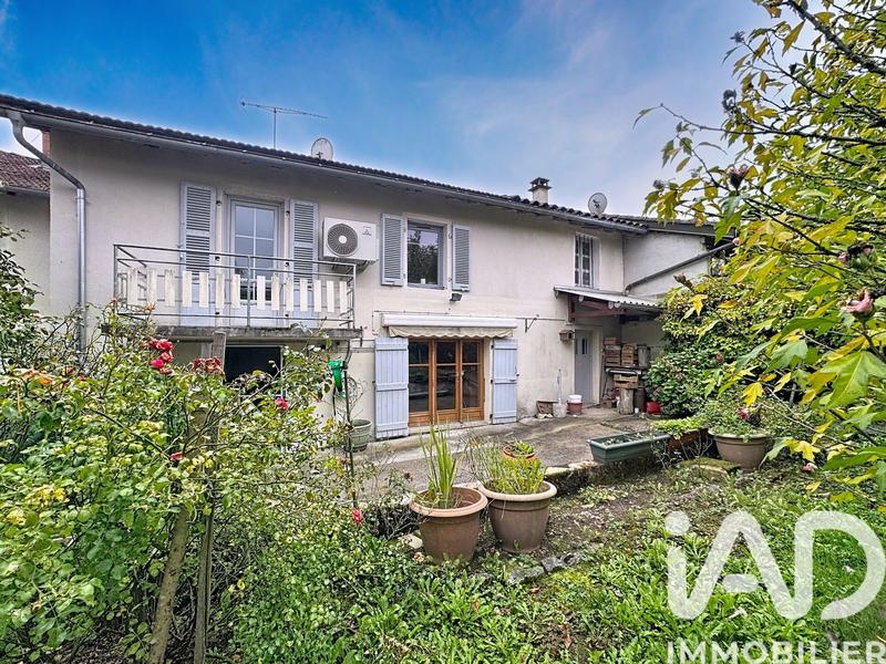 Maison de village - 112 m² - 4 pièces