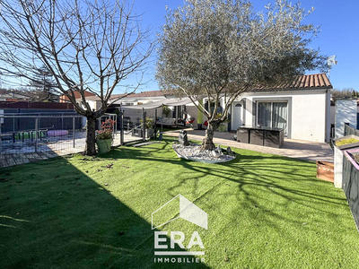 Maison - 97 m² - 5 pièces