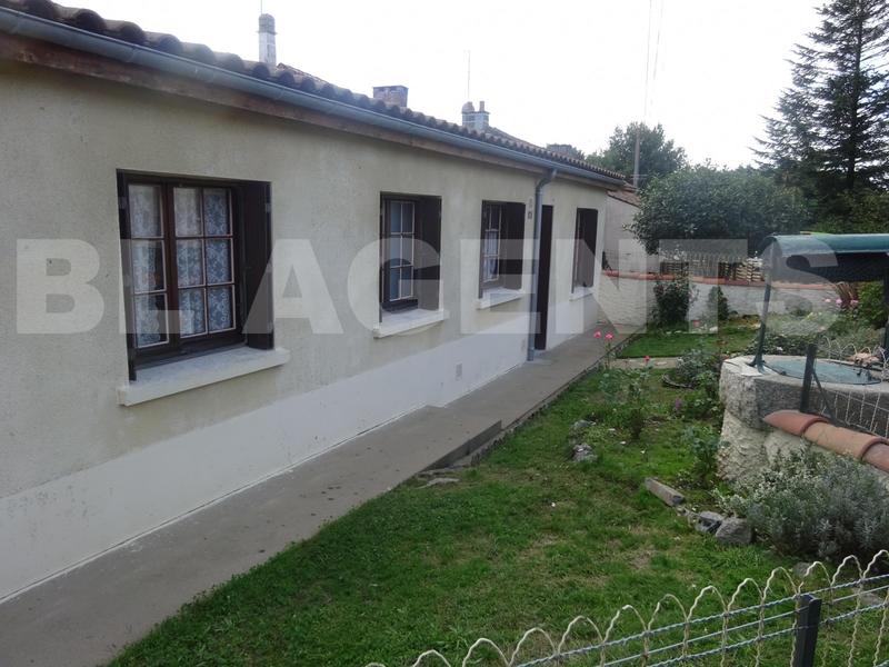 Maison - 90 m² - 5 pièces