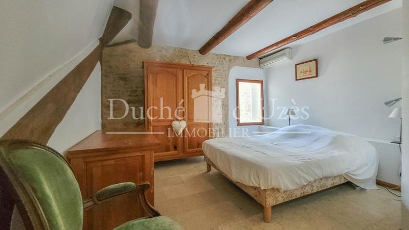 Maison en pierre - 160 m² - 8 pièces