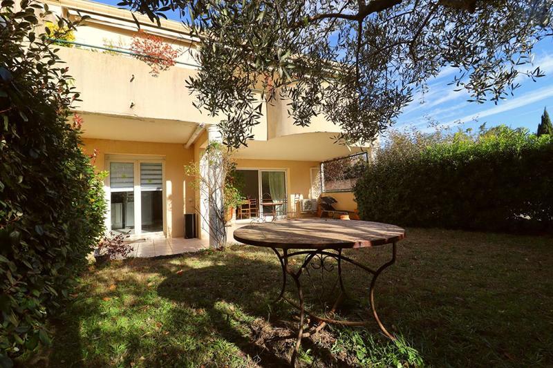 Appartement - 82 m² - 3 pièces