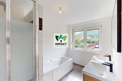 Duplex - 111 m² - 5 pièces