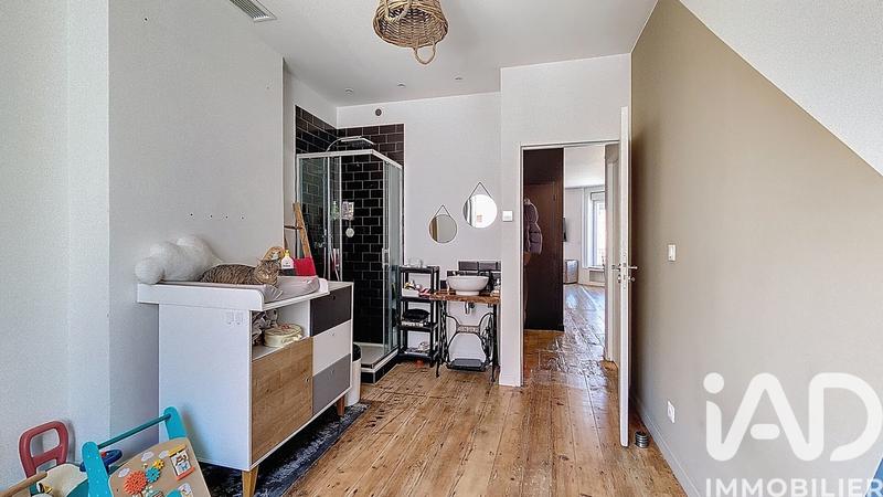 Appartement - 75 m² - 3 pièces