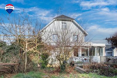 Maison - 170 m² - 6 pièces