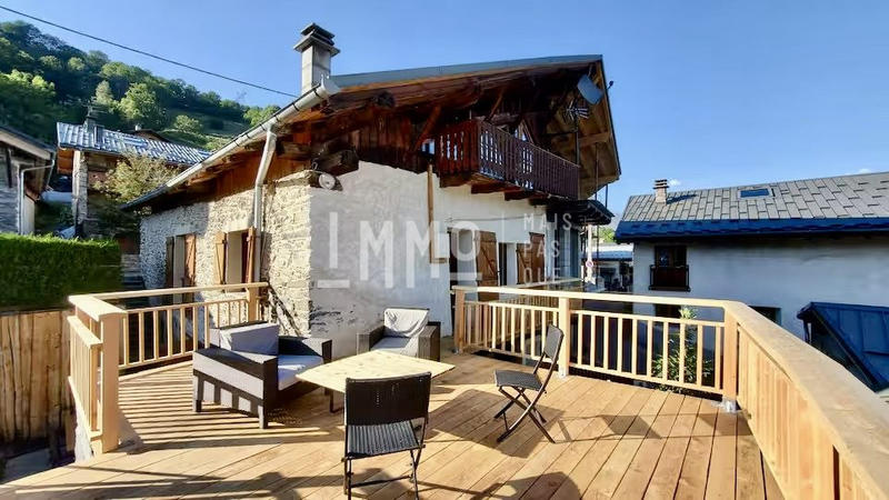 Maison - 128 m² - 6 pièces