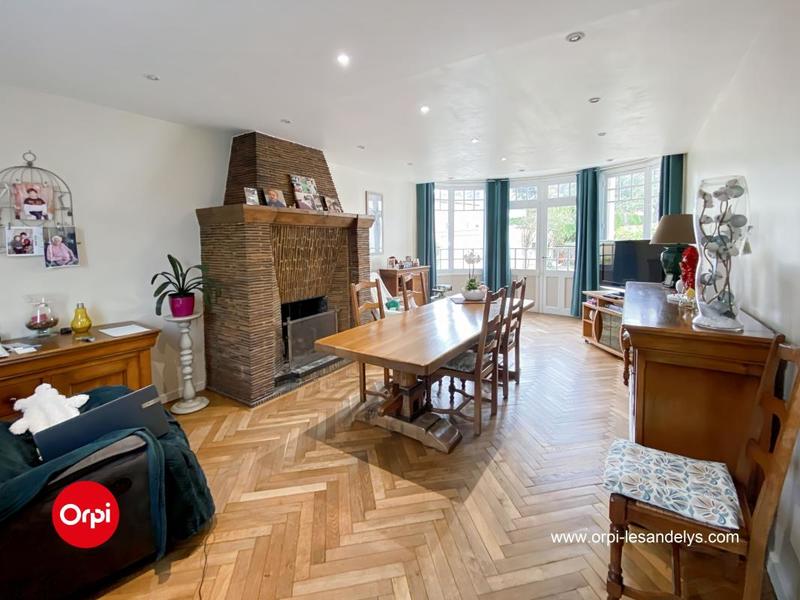 Maison - 186 m² - 7 pièces