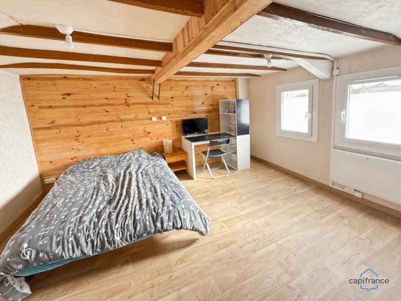 Maison - 96 m² - 4 pièces