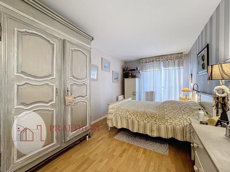 Appartement - 121 m² - 5 pièces