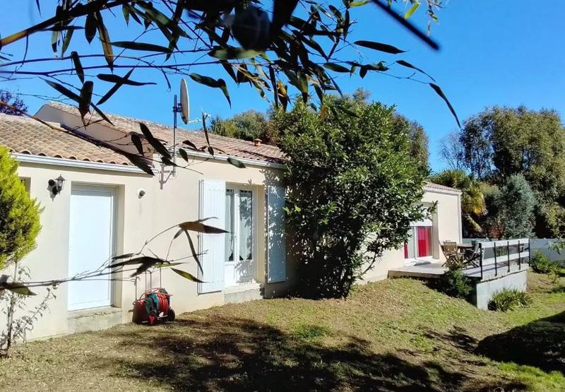 Maison - 120 m² - 5 pièces