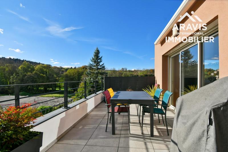 Duplex - 98 m² - 4 pièces