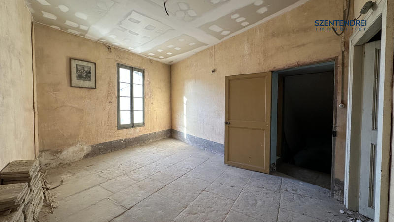 Maison - 195 m² - 11 pièces