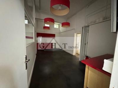 Local commercial - 405 m²