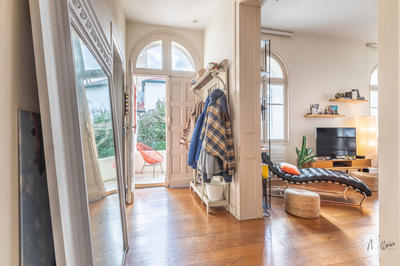 Appartement - 99 m² - 4 pièces